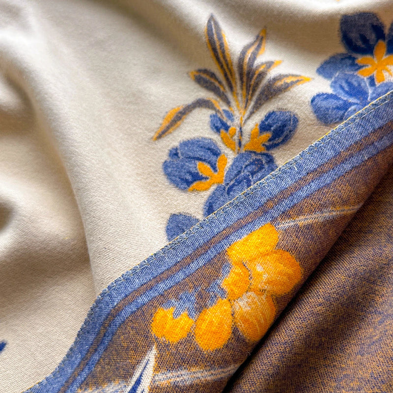 Women's Imitation Cashmere Warm Shawl Ethnic Style Cloak Fashionable Scarves Floral Print Coldproof and Windproof Scraf