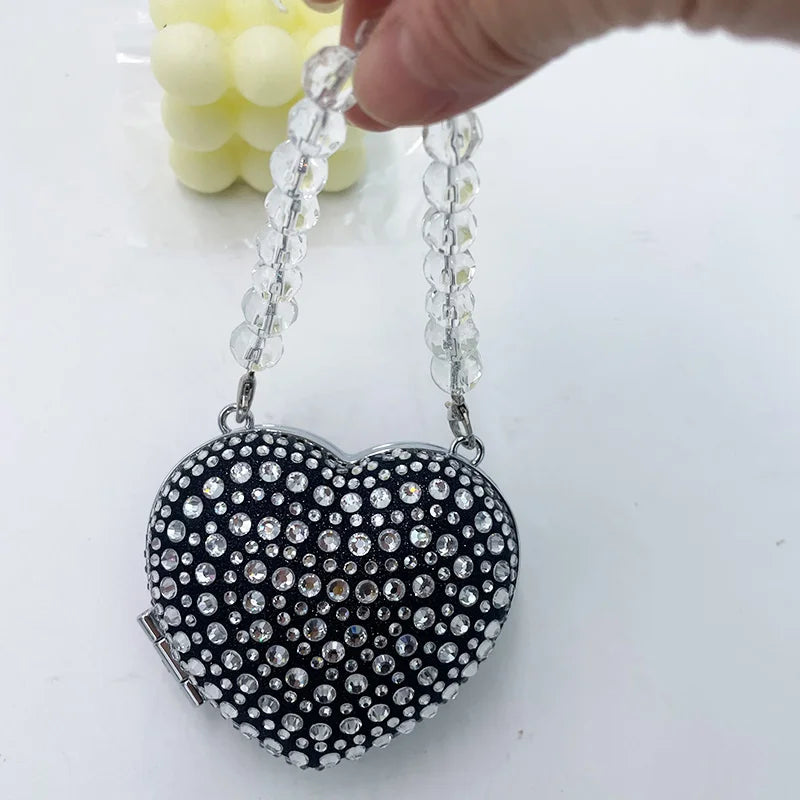 Simple Conch Dinner Bag Women's Shoulder Messenger Crossbody Bag Fun Personality Metal Chain Clutch Acrylic Shell Phone Bags Hot