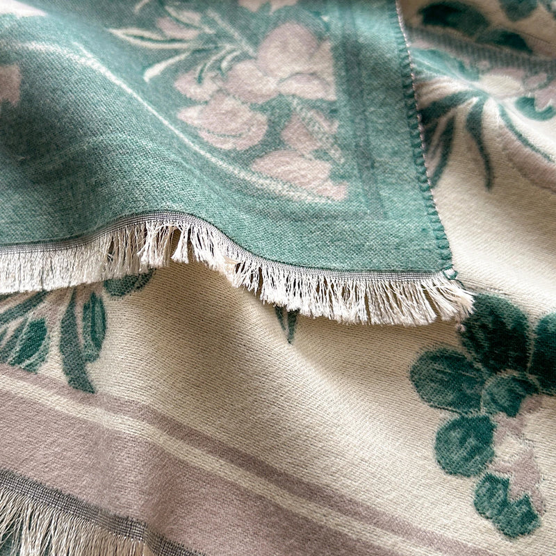 Women's Imitation Cashmere Warm Shawl Ethnic Style Cloak Fashionable Scarves Floral Print Coldproof and Windproof Scraf